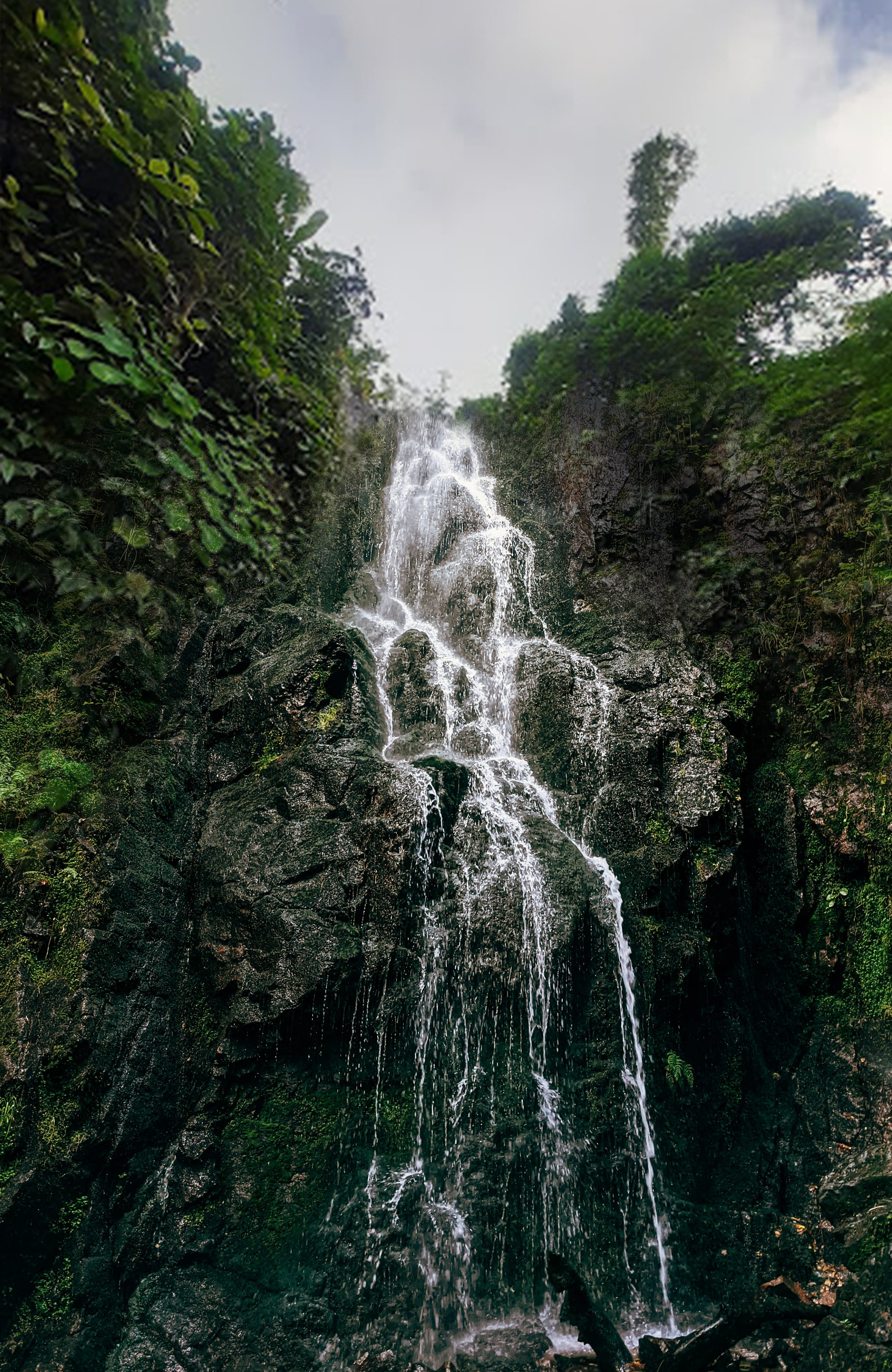 Bhalukjuri Waterfalls